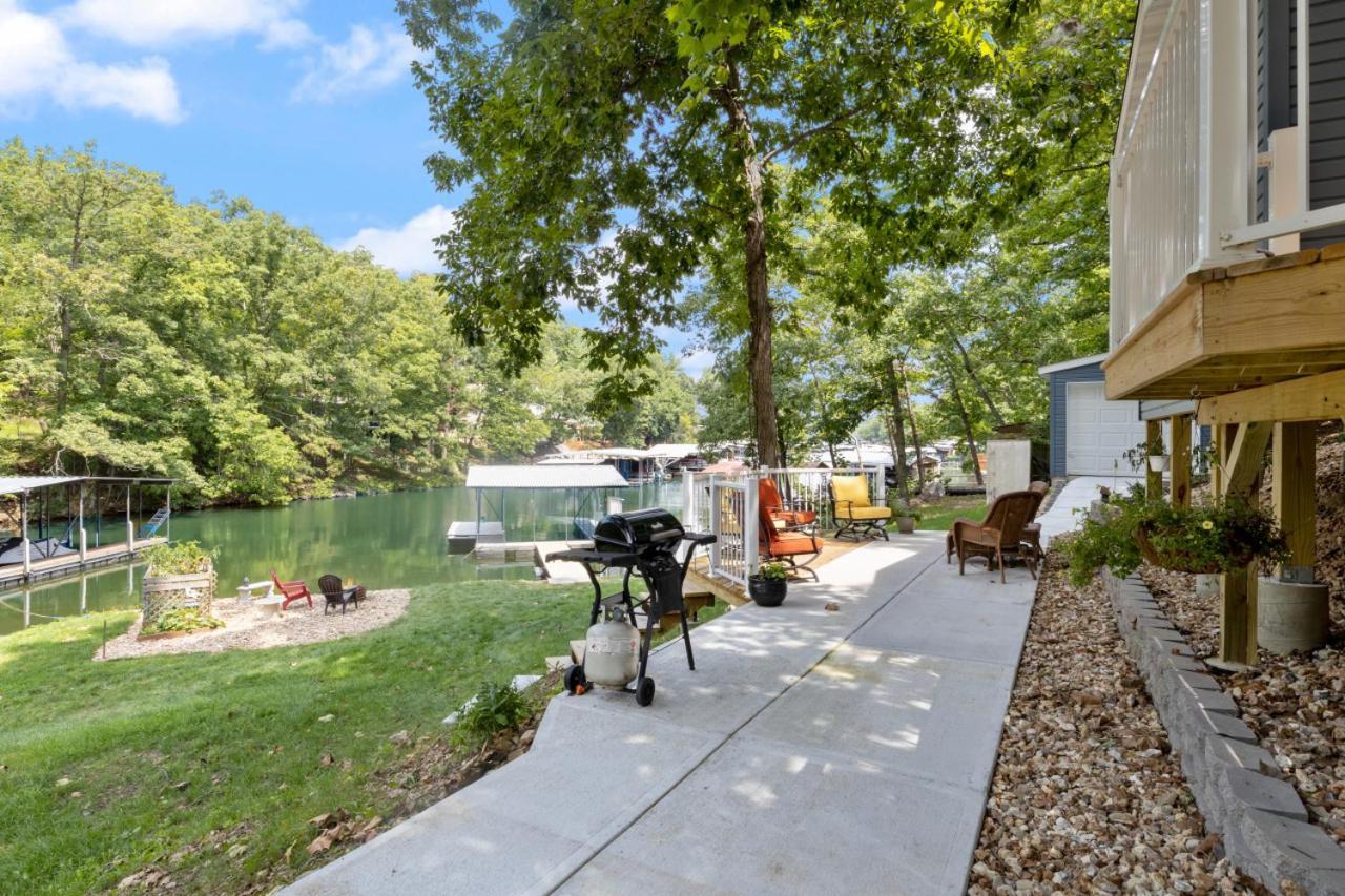 Rock Hollow Retreat, Dock, Firepit Camdenton Exterior photo